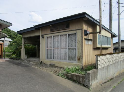 小久慈町中古住宅①